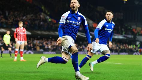 EFL Championship LIVE: Ipswich vs Huddersfield, .